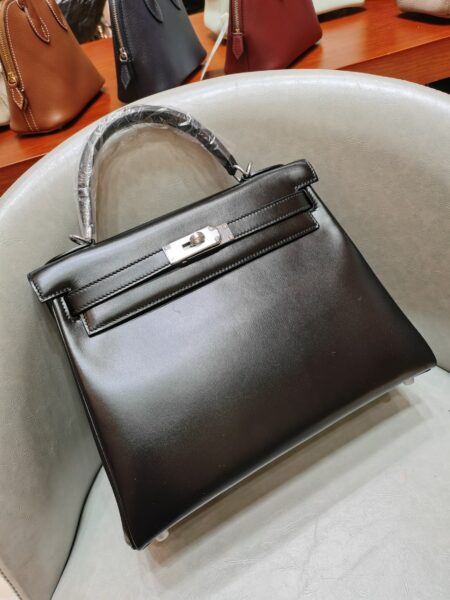 [에르메스] 켈리 28cm Box Calf/ Noir - Silver