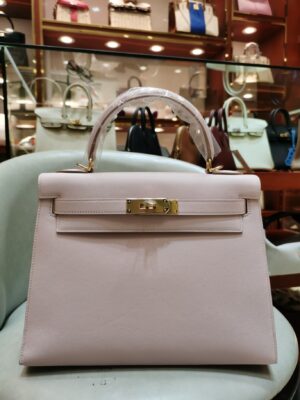 [에르메스] 켈리 28cm Swift/ Rose Dragee - Gold