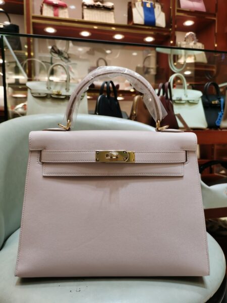 [에르메스] 켈리 28cm Swift/ Rose Dragee - Gold