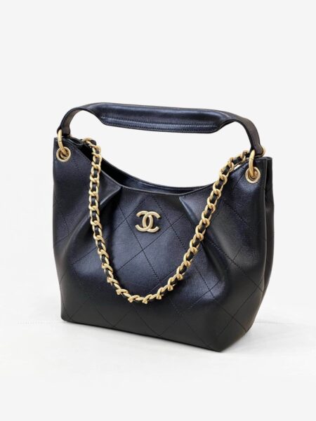 [샤넬] 호보백 체인 탑핸들 카프스킨 AS5970