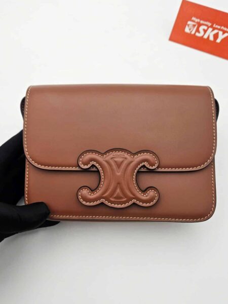 [매장 상품_영상] 셀린느 퀴르 트리옹프 숄더백(틴사이즈)