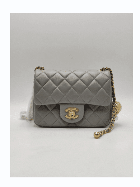 [샤넬] 클래식 플랩백 그레이 램스킨 골드볼 AS1786