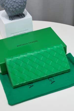 [보테가베네타] 인트레치아토 장지갑 749436 (일반 소가죽)