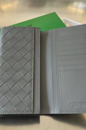 [보테가베네타] 인트레치아토 장지갑 749436 (상급)