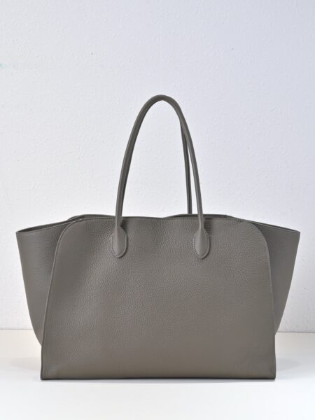 [더 로우] 말로(Marlo) 17 가죽 백 그레이-그레인 카프스킨 W1904L133BLAN