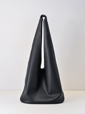 [더 로우]  빈들 쓰리백 레더 블랙 W1263L55BLSG