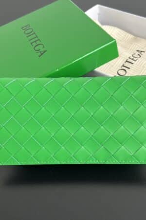 [보테가베네타] 인트레치아토 장지갑 그린