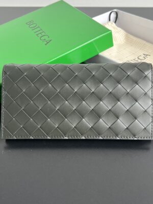 [보테가베네타] 인트레치아토 장지갑 다크카키