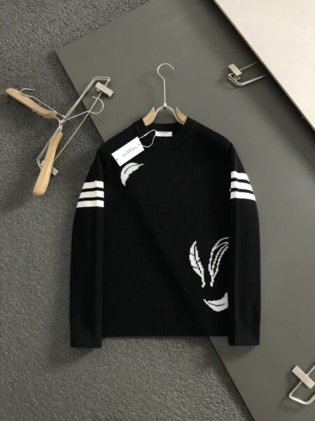 [톰브라운] 4-바 페더 밀라노 립 스웨터