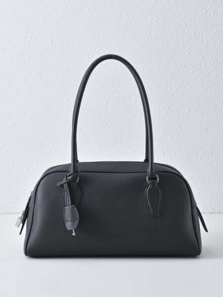 [더 로우] E/W 인디아 가죽 백 / 블랙