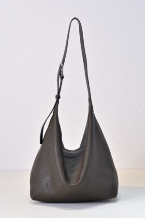 [더 로우] 이사 가죽 백 / 밀리터리 올리브