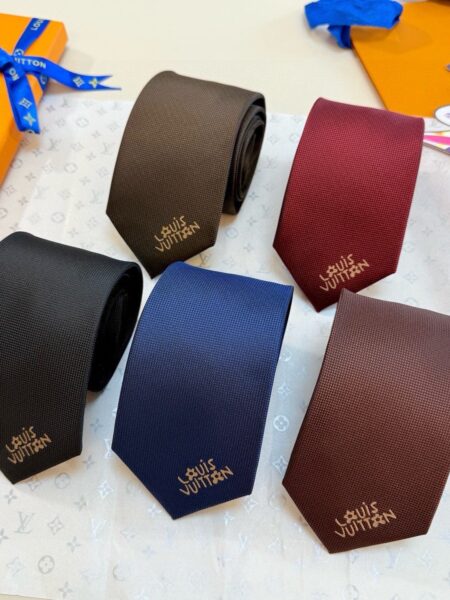 [루이비통] 점핑 도그 타이 (5 COLORS)