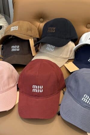 [미우미우] 자수 로고 볼캡 (9 Colors)