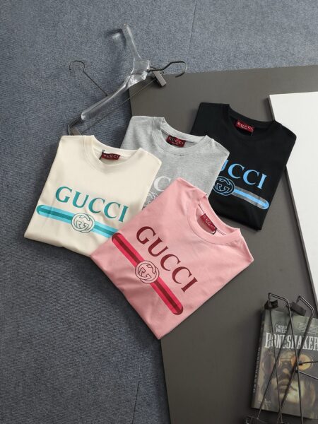 [구찌] 로고 워싱 코튼 반팔 티셔츠(4 COLORS)