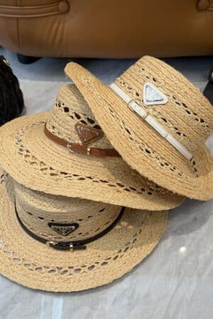 [프라다] 라피아 벨트 디테일 버킷햇 (3 COLORS)