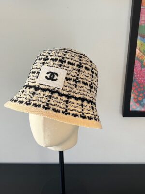 [샤넬] 클래식 트위드 버킷햇