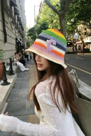 [셀린느] 레인보우 스트라이프 크로셰 버킷햇 (2 COLORS)