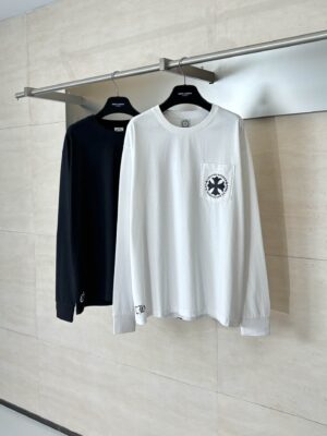 [크롬하츠] 서클 스크립트 플러스 크로스 긴팔 티셔츠 (2 COLORS)