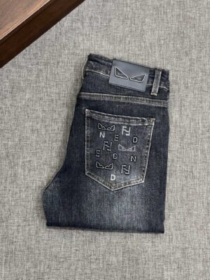 [펜디] 백 버그 아이즈 자수 진