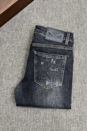 [펜디] 백 버그 아이즈 자수 진