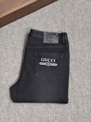 [구찌] 블랙 데님 청바지