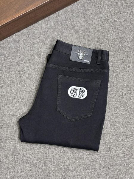 [디올] CD 오블리크 로고 & 벌 패치 청바지