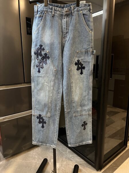 [크롬하츠] 크로스 패치 더블니 데님 팬츠