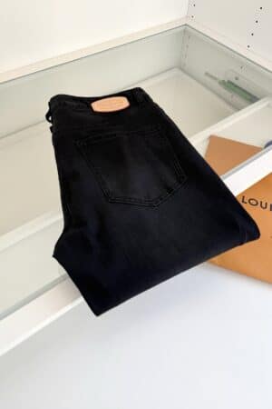 [루이비통] 슬림핏 데님 팬츠