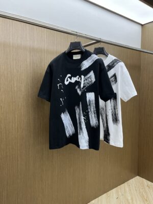 [구찌] 프린트 티셔츠 (2 COLORS)