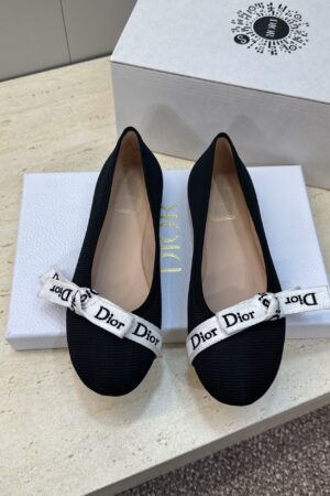 [디올] 자디올(J'ADIOR) 리본 발레리나 플랫슈즈