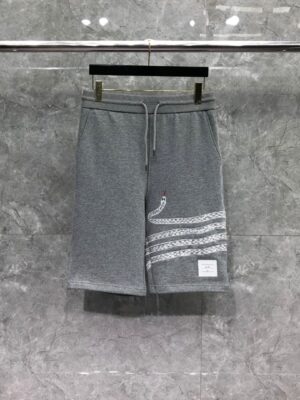 [톰브라운] 루나 뉴 이어 트레이닝 쇼츠  ( 2 COLORS)