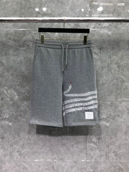 [톰브라운] 루나 뉴 이어 트레이닝 쇼츠  ( 2 COLORS)