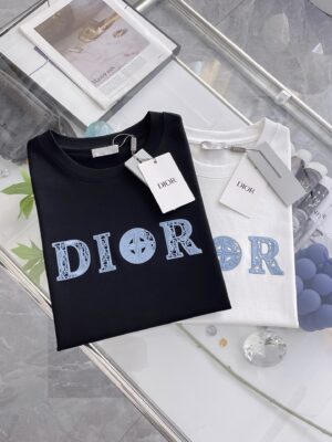 [디올] x 스톤아일랜드 자수 로고 티셔츠 (2 COLORS)