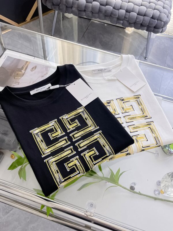 [지방시] 4G 로고 스케치 티셔츠 (2 COLORS)