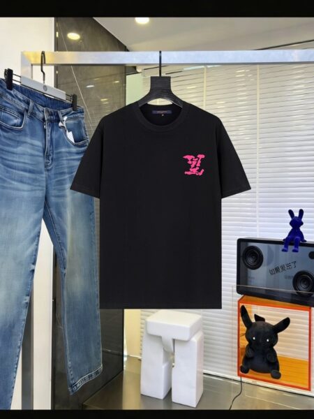 [루이비통] 스팟 로고 티셔츠