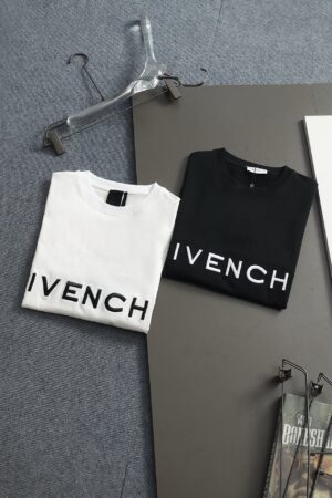 [지방시] 로고 프린트 면 티셔츠 (2 COLORS)