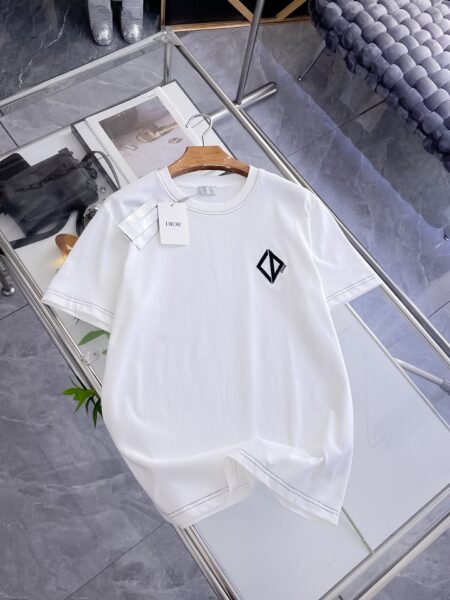 [디올] CD 다이아몬드 릴랙스핏 티셔츠 (2 COLORS)