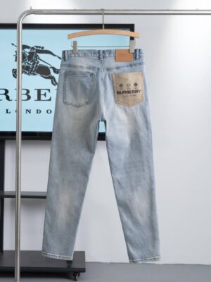 [버버리] 워싱 데님 팬츠