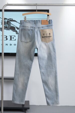 [버버리] 워싱 데님 팬츠