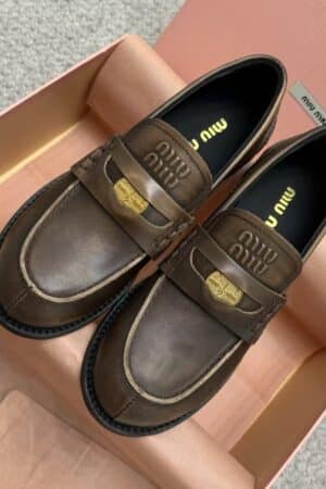 [미우미우] 2026 SS 코인 로퍼 (3 COLOR)