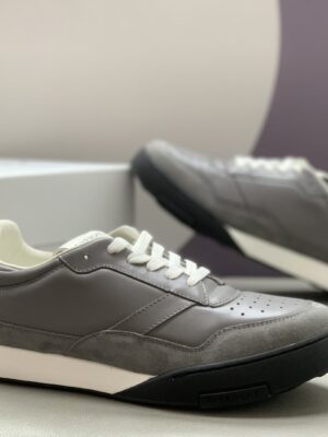 [지방시] 스웨이드 믹스 가죽 로우탑 스니커즈(그레이)