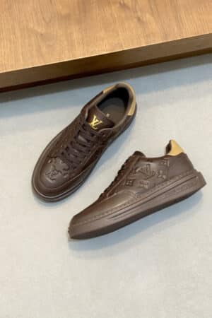 [루이비통] 모노그램 엠보싱 카프스킨 스니커즈 (3 COLOR)