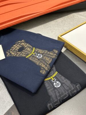 [펜디] 도그 패치 코튼 티셔츠 (2 COLORS)