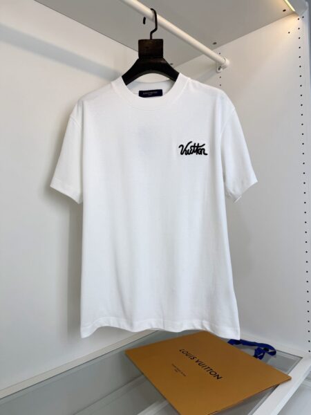 [루이비통] 시그니처 코튼 티셔츠 (2 COLORS)