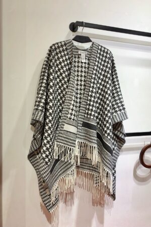 [디올] 하운드투스 폰초