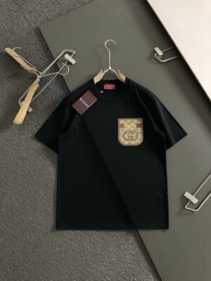 [구찌] 인터로킹 G 패치 티셔츠