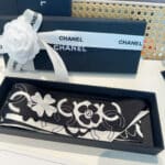 블랙/카툰레터링