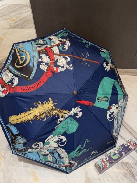 [버버리] 26S 시즌 신상 클래식 체크 풀오토 자외선 차단 우양산 (3 COLOR)