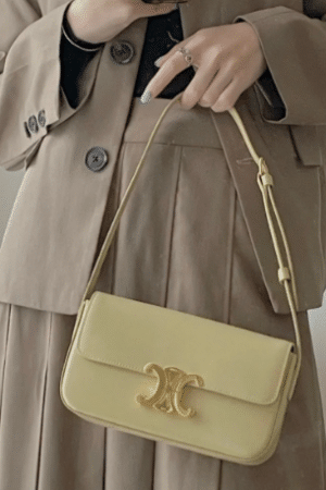 [셀린느] 클로드 숄더백