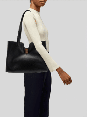 [셀린느] 카바스 16 블랙 112583EZU.38NO